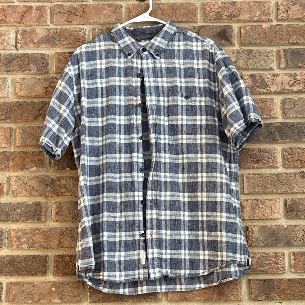 Casual Navy Plaid Button-Down Shirt